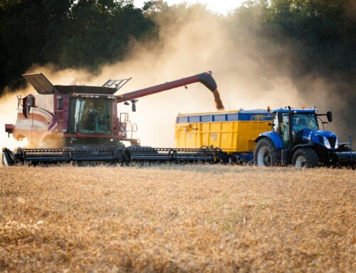 Ako si vybrať správny olej pre poľnohospodársku techniku?